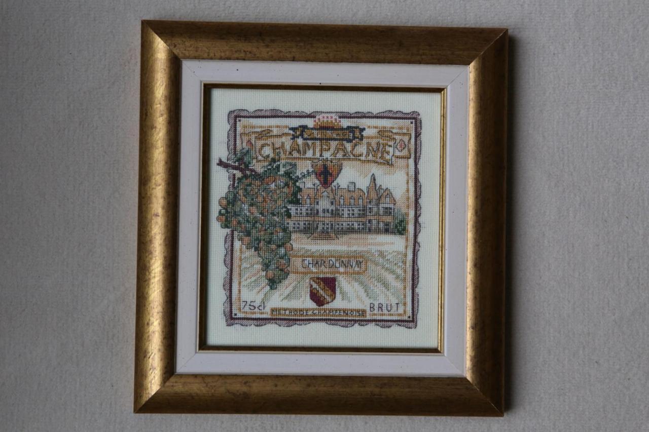 לינה וארוחת בוקר Épernay Au Coeur Des Vignes מראה חיצוני תמונה